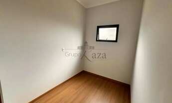 Imagem 6: Oportunidade - Casa em Condomínio - Floradas da Serra - Urbanova VII- 3 suítes - 270m²