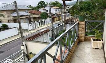 Imagem: Casa com 3 dormitórios à venda por R$