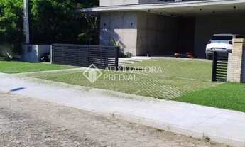 Imagem 4: Casa a venda com 4 quartos, 1 suíte master, sul da Ilha no Pântano do Sul em Florianópolis