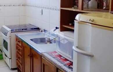 Imagem 2: APARTAMENTO 2 DORMITÓRIOS E 1 VAGA DE GARAGEM- MOBILIADO NO RUBEM BERTA - PRONTO PARA MORA