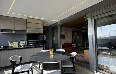 Imagem 2: Imóvel para venda com 123 metros quadrados com 2 quartos em Sítio Tamboré Alphaville - Bar