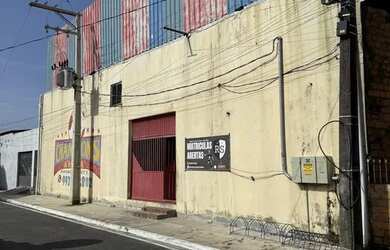 Imagem 9: Vendo galpão com 600m2 ( hoje funciona arena de futebol society