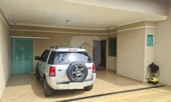 Imagem: Casa à Venda no Bairro Chacaras Tubalina