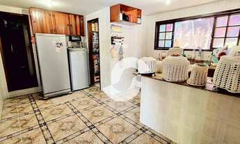 Imagem 5: Casa com 3 dormitórios à venda, 350 m² por R$ 745.000,00 - Piratininga - Niterói/RJ