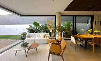 Imagem 3: Casa com 4 Quartos e 4 banheiros à Venda, 287 m² por R$ 2.690.000,00