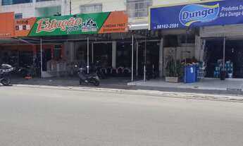 Imagem: Prédio na Avenida João Durval, sendo residência