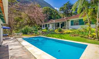 Imagem 2: Casa com 4 quartos em condomínio em Araras, Petrópolis