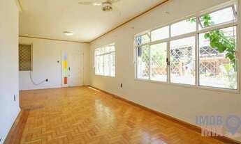 Imagem: Casa 3 quartos, com Churrasqueira e pátio