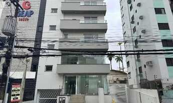 Imagem 2: Locação no Centro de Florianópolis! Novo com 2 suítes e sacada