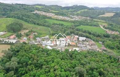 Imagem 7: Casa de Alvenaria - Venda - 03 dormitórios - 181m2 - Semi Mobiliada - Rua Angelo Pedroso