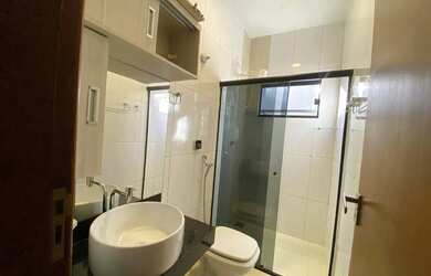 Imagem 7: Casa de Alto Padrão c/ 4 quartos sendo 2 suítes no Mirante do Lago