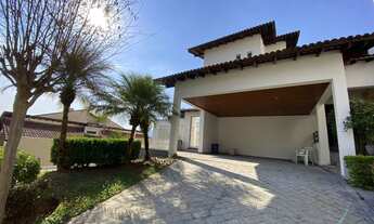 Imagem: Linda casa à venda no coração da Vila