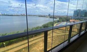 Imagem 7: Apartamento para venda possui 188 metros quadrados com 3 quartos em Ponta D'Areia - S