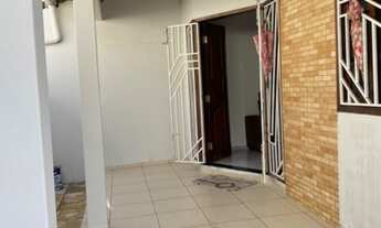 Imagem 4: Casa Duplex à venda no Planalto Vinhais II - 05 Quartos sendo 04 Suítes - Varanda - DCE