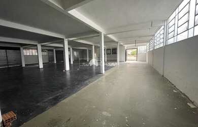 Imagem 3: Lojão com 800m² para aluguel, estacionamento, Poço Rico - Juiz de Fora/MG