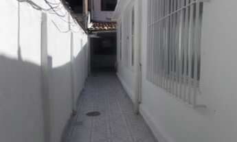 Imagem 2: Casa de fundos em Rua Aritiba - Realengo - Rio de Janeiro - RJ