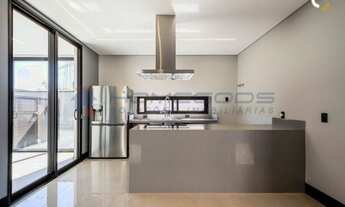 Imagem 3: Casa de condomínio para venda tem 490 metros quadrados com 3 quartos