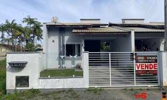 Imagem 3: Casa geminada, em local privilegiado, próxima à lagoa