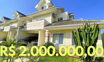 Imagem: Casa Espetacular em Condomínio à venda