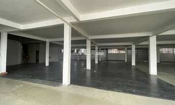 Imagem 4: Lojão com 800m² para aluguel, estacionamento, Poço Rico - Juiz de Fora/MG