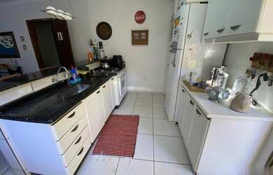 Imagem 7: RESIDÊNCIA LOCALIZADA NA RUA ALCIDES FERNANDES, JARDIM AMÉRICA, MARINGÁ-PR