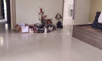 Imagem 3: Terreno no Tarumã, em frente a ASSEEL, 1200M2