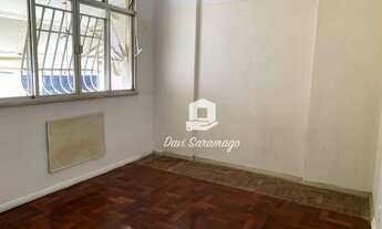 Imagem 2: Apartamento com 2 dormitórios à venda, 58 m² por R$ 550.000,00 - Icaraí - Niterói/RJ