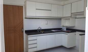 Imagem 3: 2/4 com dependência e vista mar na Pituba