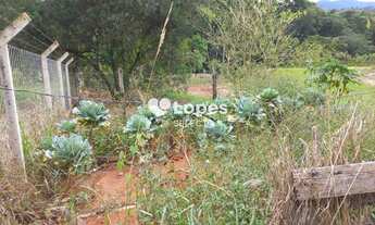 Imagem 5: Chácara a venda em Itatiba Chácara com 5.070 m2 , fechada com alambrado, edícula com 2 côm