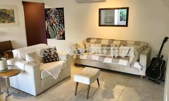 Imagem: Porto Alegre - Apartamento Padrão - Auxiliadora