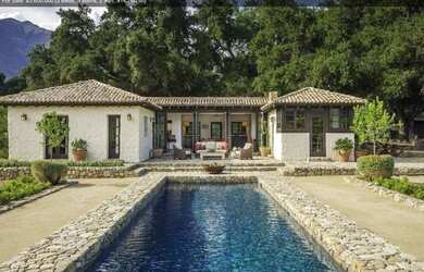 Imagem 4: Casa de condomínio para venda com 500 metros quadrados com 3 quartos em Centro - Igaratá