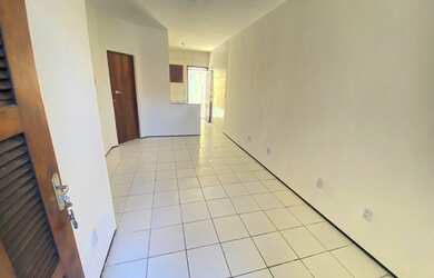 Imagem 2: Casa de Condomínio com 2 Quartos e 2 banheiros à Venda, 56 m² por R$ 219.999