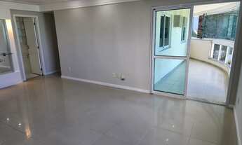 Imagem 3: Apartamento para aluguel com 110 metros quadrados com 3 quartos em Glória - Macaé - RJ