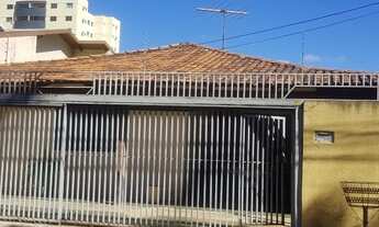 Imagem 4: Casa para venda tem 260 metros quadrados com 4 quartos em Jardim América - Goiânia - GO