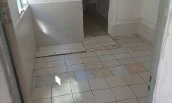 Imagem 4: Aluga-se Kitnet Casa com 1 dormitório