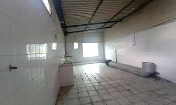 Imagem 5: Prédio comercial centro<br>Na rua Henrique Martins <br><br>5 frente por