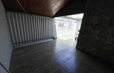 Imagem 2: Alugo casa com 3 suites na Cidade Velha