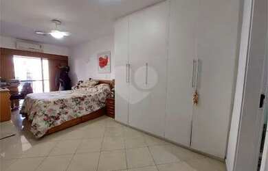 Imagem 7: Apartamento para venda possui 217 metros quadrados com 5 quartos em Tijuca - Rio de Janeir