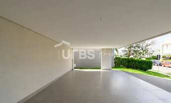 Imagem 2: Alphaville Cruzeiro - Sobrado 5 quartos, sendo 5 suítes