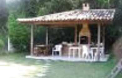 Imagem 2: Linda e Aconchegante Casa Condomínio 2 qtos - Piscina e Churrasqueira