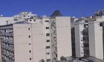 Imagem 1: Catete Excelente quarto e sala com dependencias 500.000,00