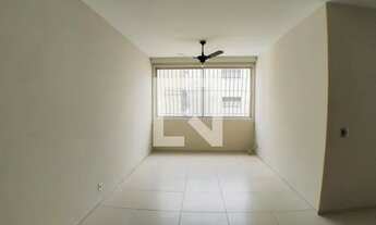 Imagem 4: Apartamento para Aluguel - Icaraí, 2 Quartos, 70 m2