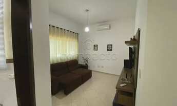 Imagem 3: Casa de condomínio para aluguel tem 230 metros quadrados com 3 quartos