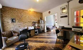 Imagem 2: Sobrado para venda com 159 metros quadrados com 3 quartos em Cidade Baixa - Porto Alegre