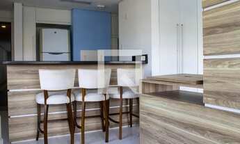 Imagem 2: Apartamento para Aluguel - Três Figueiras, 1 Quarto, 37 m2