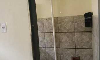 Imagem 6: Alugo quitinete. R$ 400,00