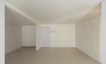 Imagem 3: Apartamento no Cabral - ARYA1