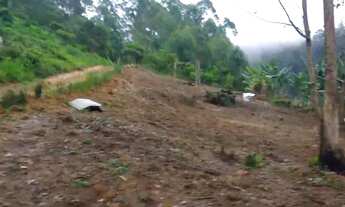 Imagem 2: Lindo terreno Chácara com venda por R$150.000