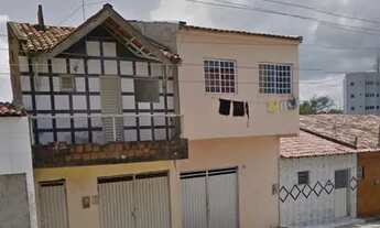 Imagem: Alugo ap no 1 andar independente em Santa