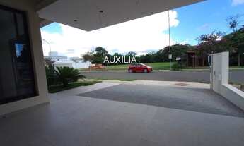 Imagem 2: Casa térrea de três suítes e piscina à venda em Sorocaba no Condomínio Residencial Monte C
